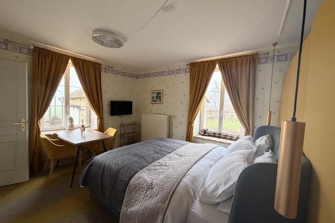 Photo of Bedroom in Intercommunalite d'Alencon