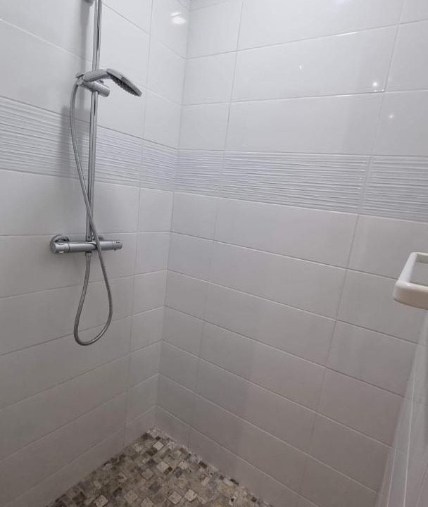 Photo of Bathroom in Lesparre-Medoc
