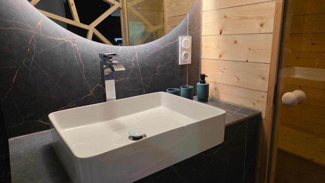 Photo of Bathroom in Saint-Alban-d'Ay