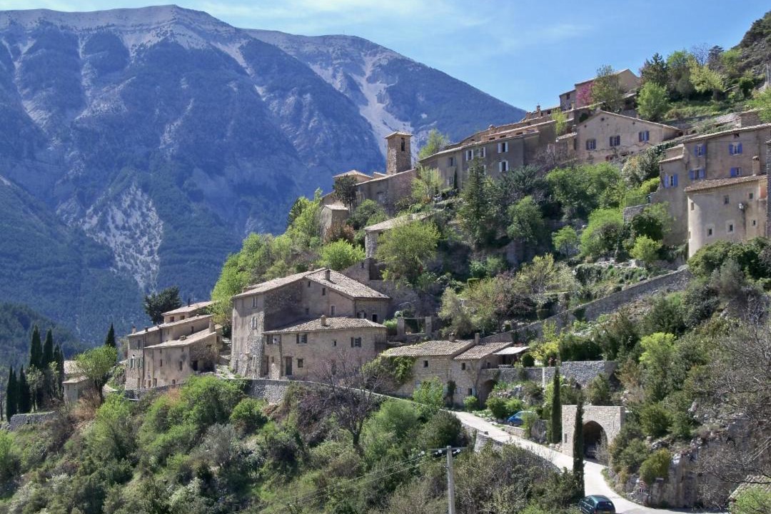 Photo of Others in Brantes