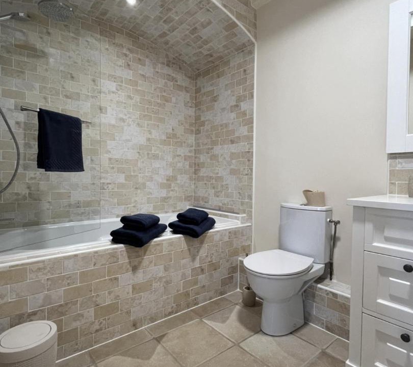 Photo of Bathroom in Saint-Maigrin