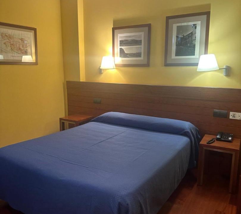 Photo of Bedroom in Sepulveda