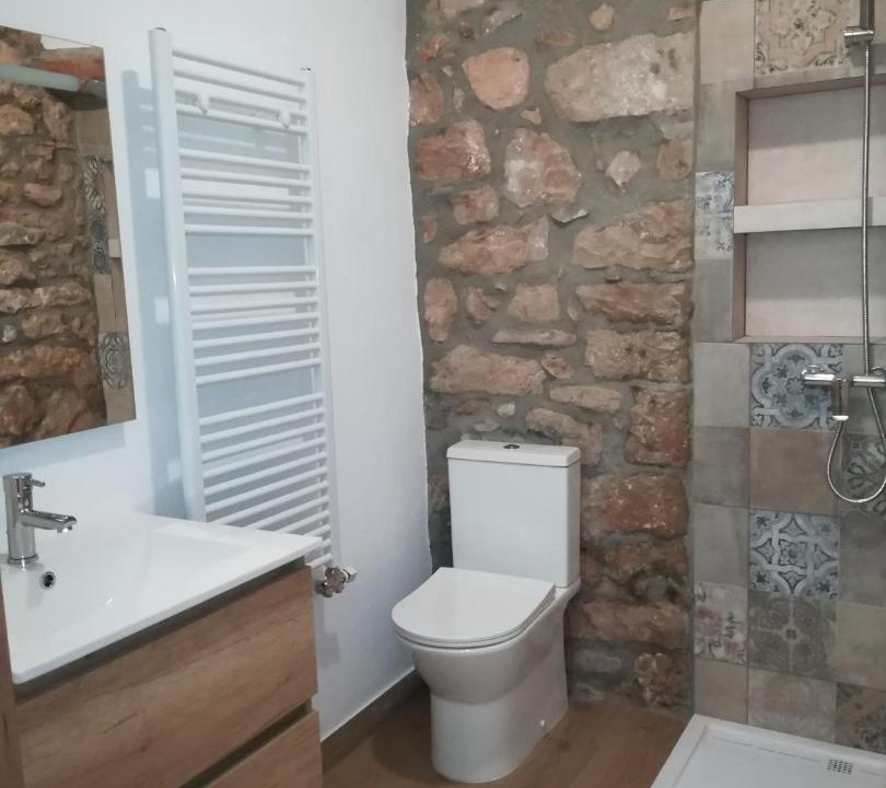 Photo of Bathroom in Copons