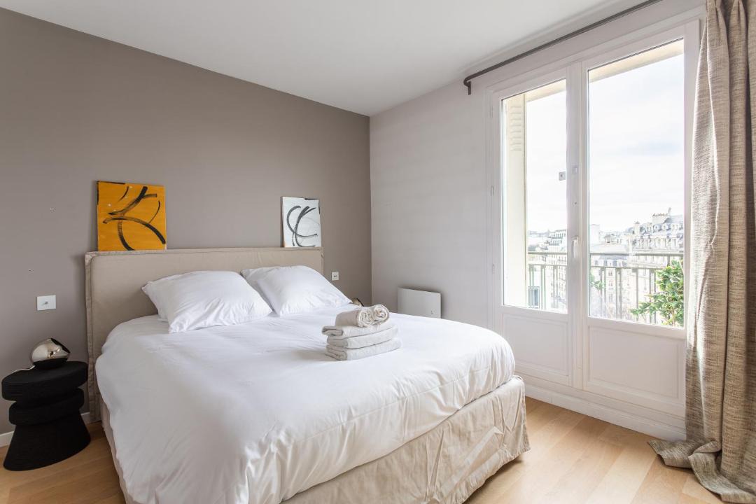 Photo of Bedroom in Champs-Elysees