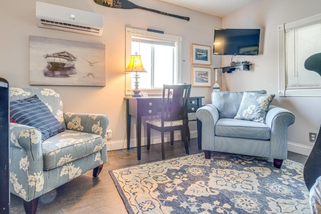 Photo of Others in Monticello