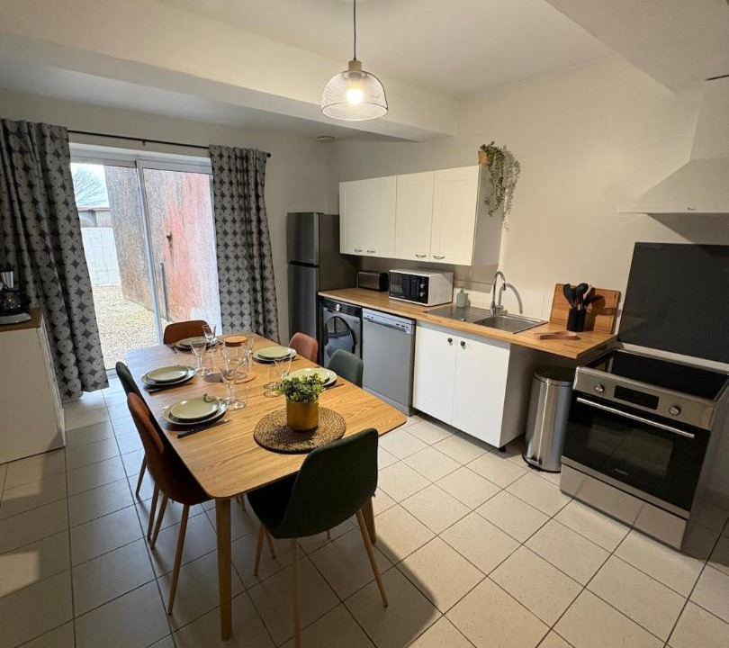 Photo of Kitchen in Saint-Malo-du-Bois
