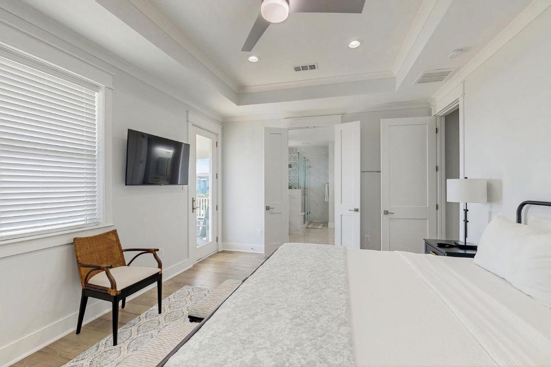 Photo of Bedroom in Pirates Beach West