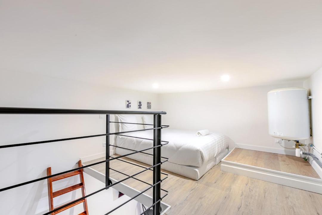 Photo of Bedroom in Le Pre-Saint-Gervais