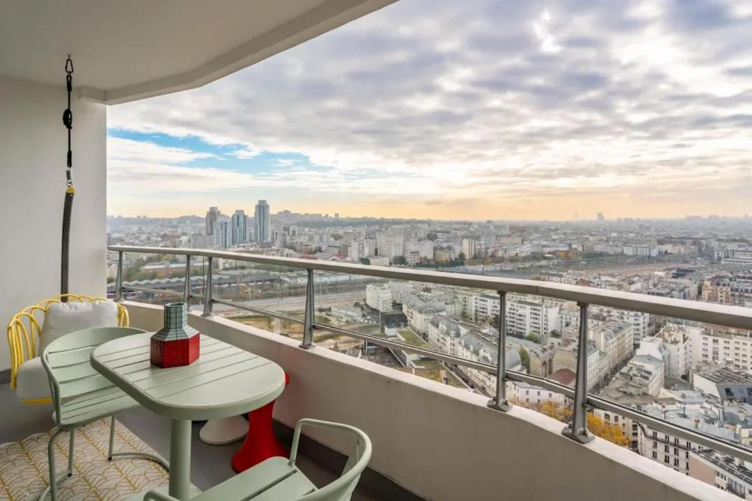 Photo of Patio Balcony in Quartier de la Chapelle