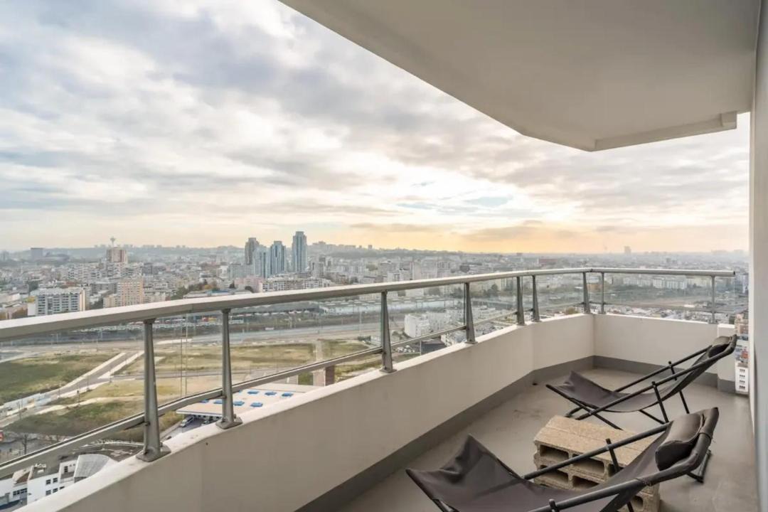 Photo of Patio Balcony in Quartier de la Chapelle