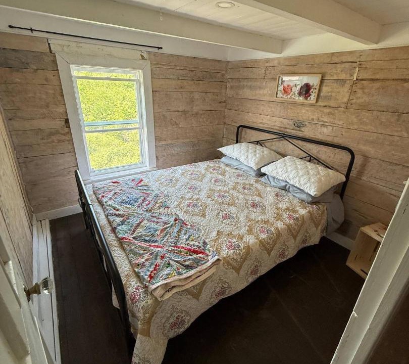 Photo of Bedroom in Fortune Harbour