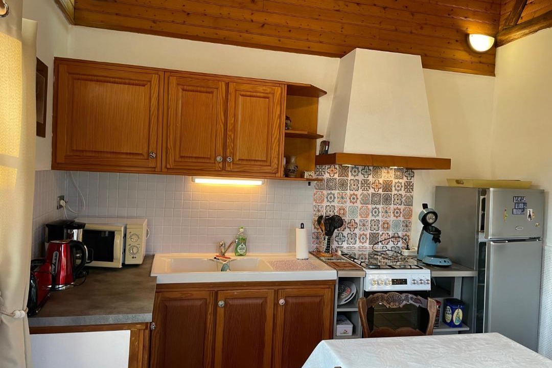 Photo of Kitchen in Bouvaincourt-sur-Bresle