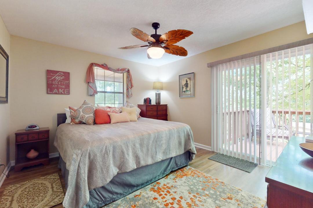 Photo of Bedroom in Andersonville