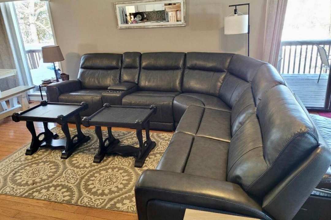 Photo of Livingroom in Jefferson City
