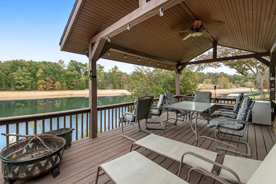 Photo of Patio Balcony in Jefferson City