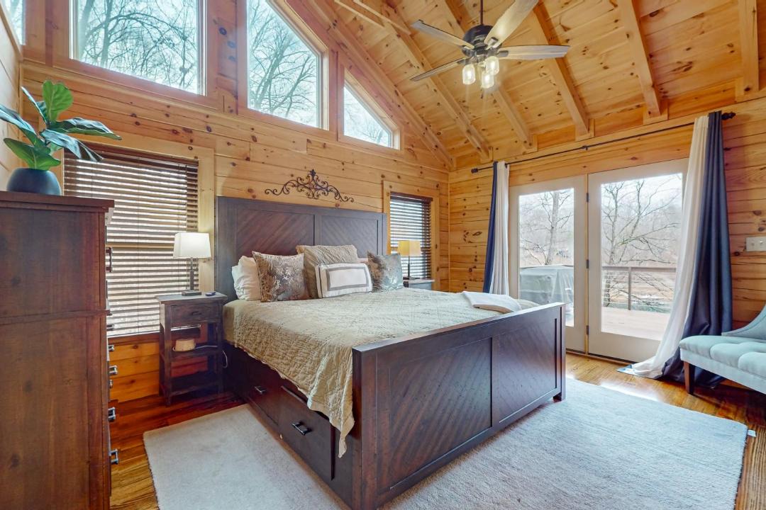 Photo of Bedroom in Big Creek