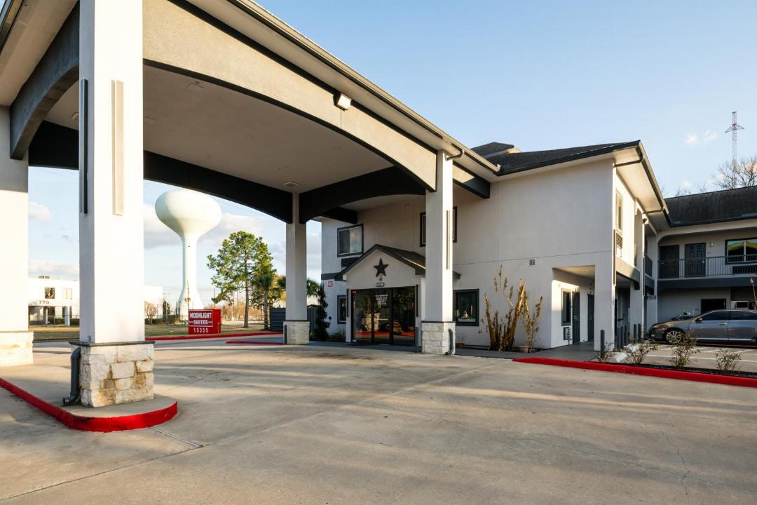 Photo of Others in Greater Greenspoint