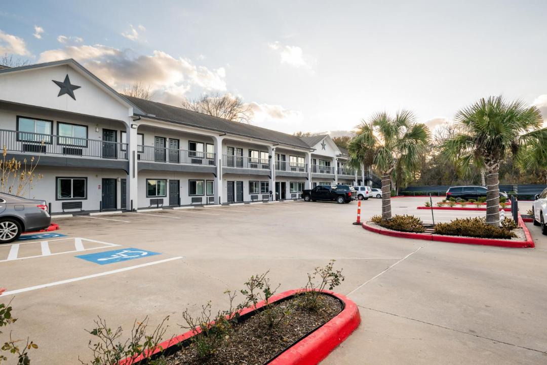 Photo of Others in Greater Greenspoint