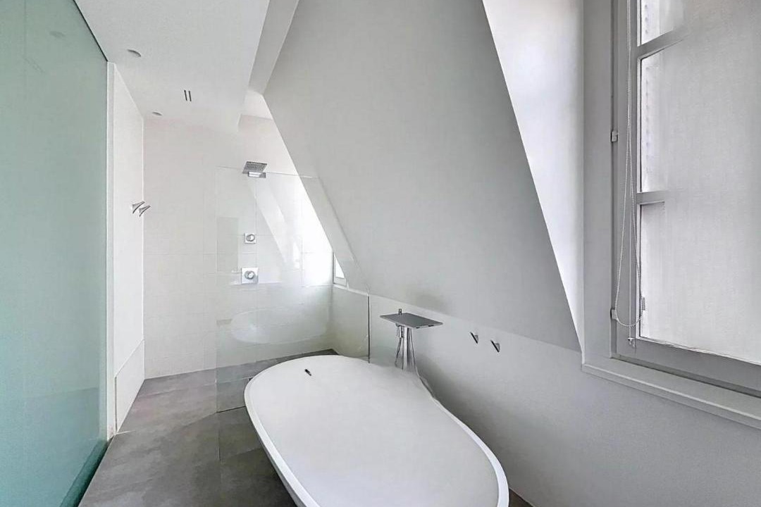 Photo of Others in 15th Arrondissement