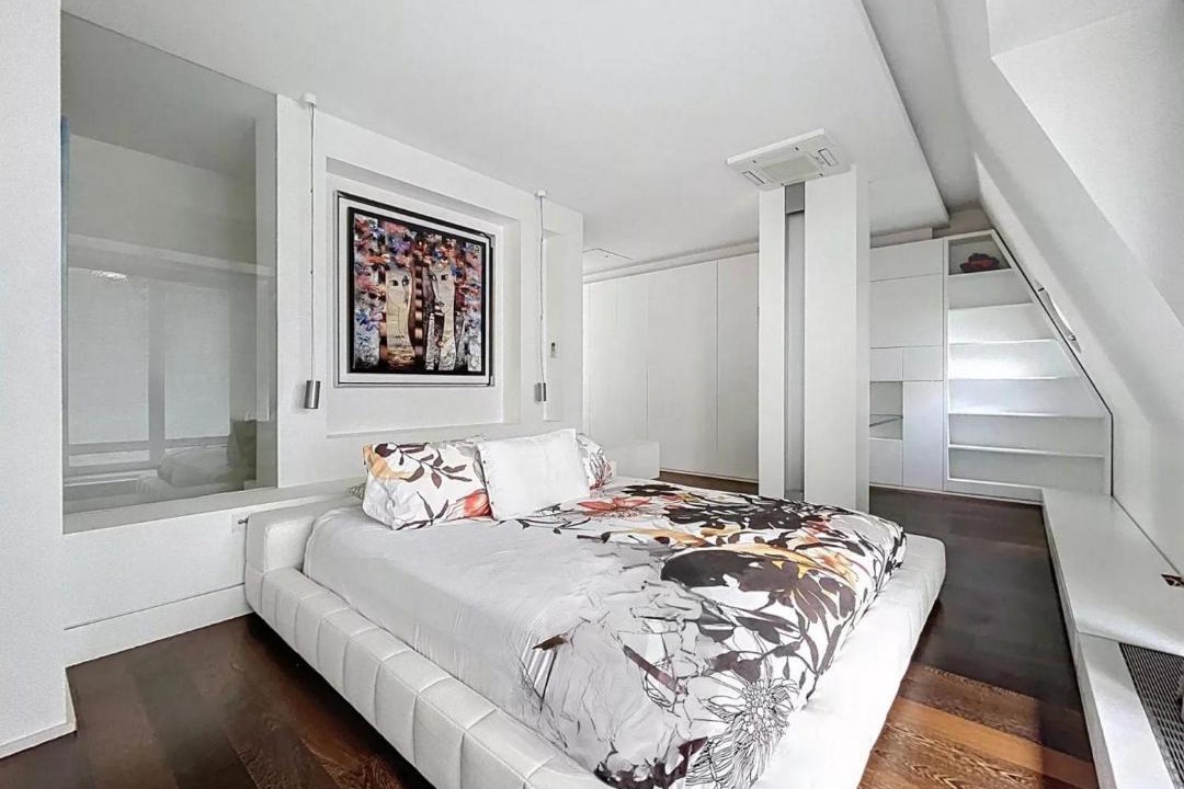 Photo of Others in 15th Arrondissement