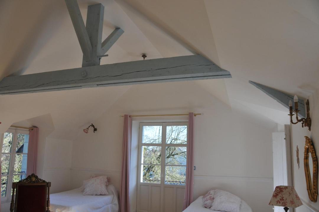 Photo of Bedroom in Brain-sur-Allonnes