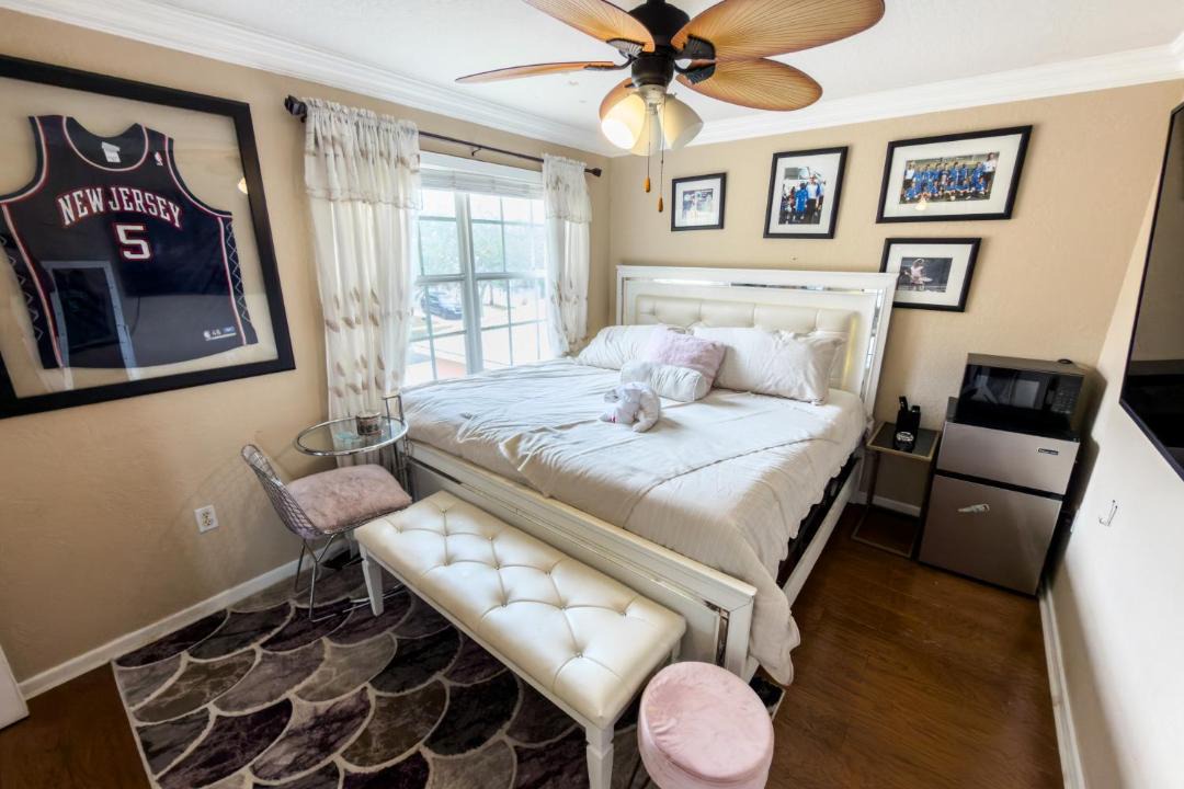 Photo of Bedroom in Miramar