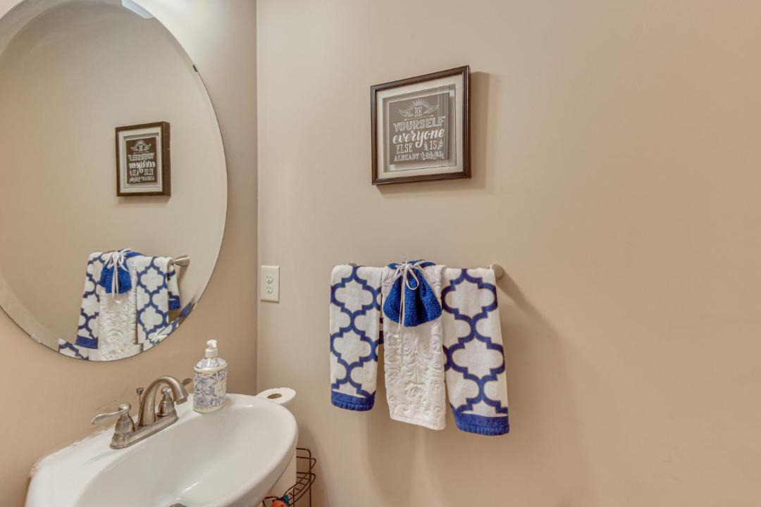 Photo of Bathroom in Martin