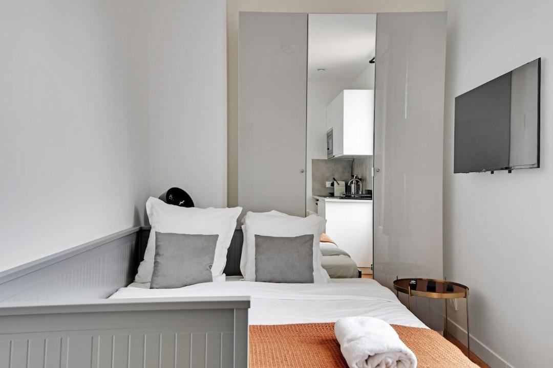 Photo of Bedroom in Center