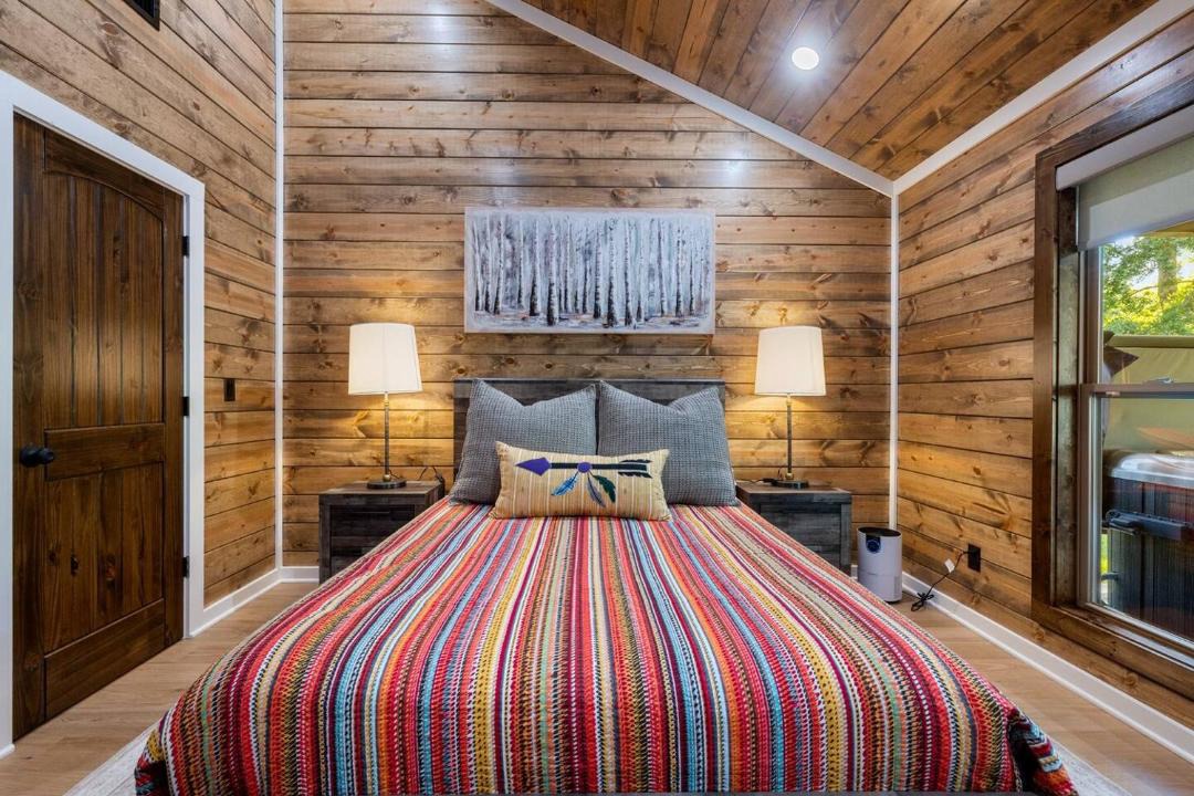 Photo of Bedroom in Golden