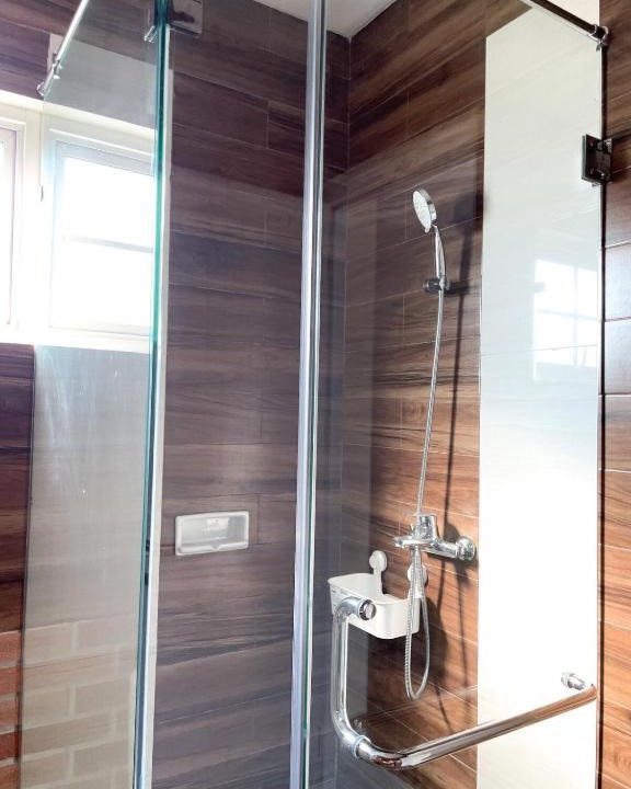 Photo of Bathroom in Sukaraja