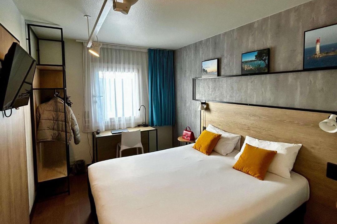 Photo of Bedroom in La Madeleine-Bellevue