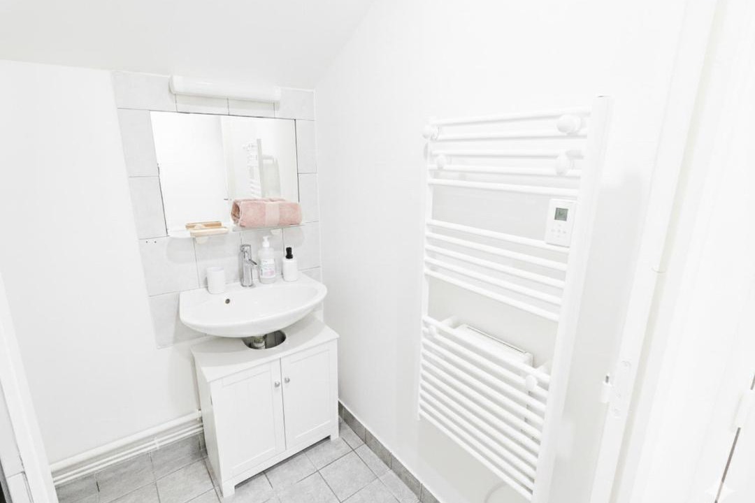 Photo of Bathroom in Irigny