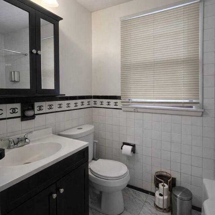 Photo of Bathroom in Kenmore