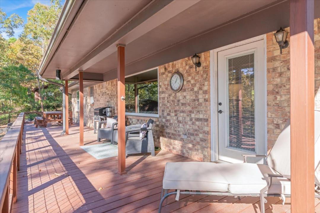 Photo of Patio Balcony in Hawkins