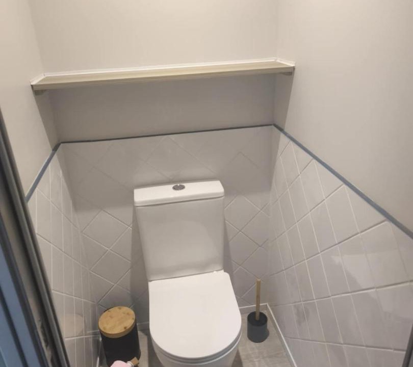 Photo of Bathroom in Friville-Escarbotin