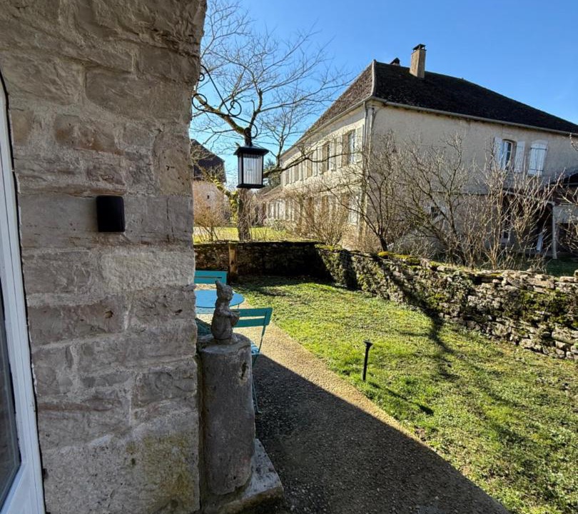 Photo of Others in Montigny-sur-l'Ain