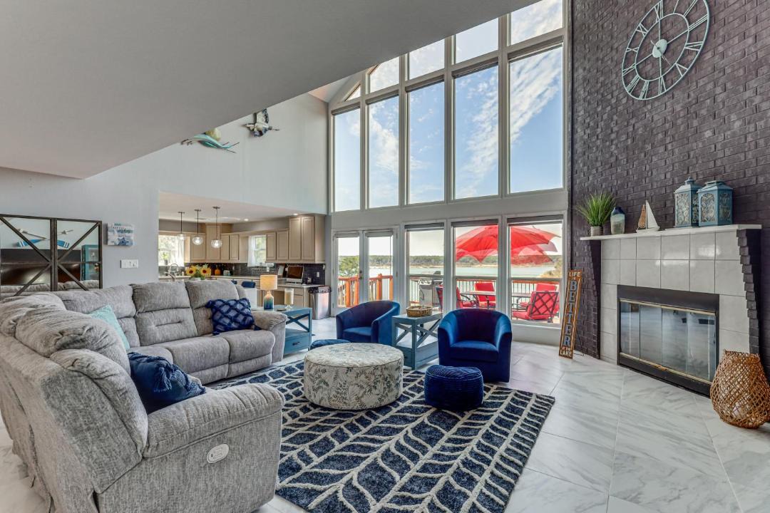Photo of Livingroom in Morgans Point Resort