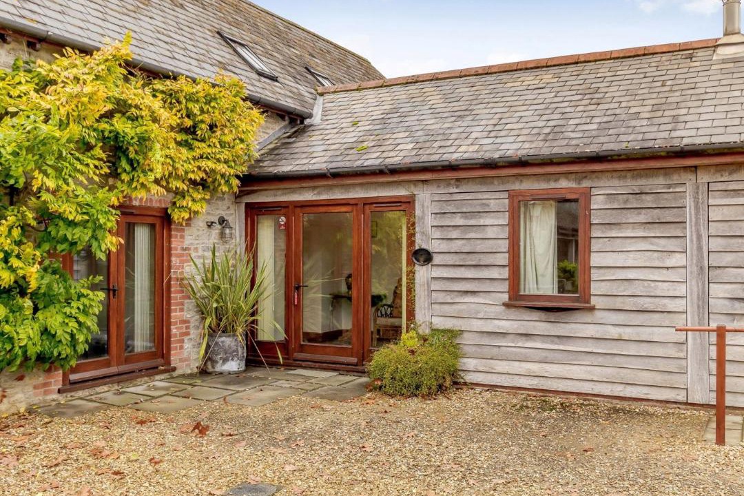 Photo of Others in Alweston