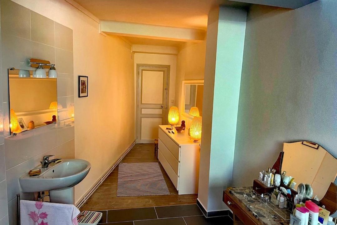 Photo of Bathroom in Saurat