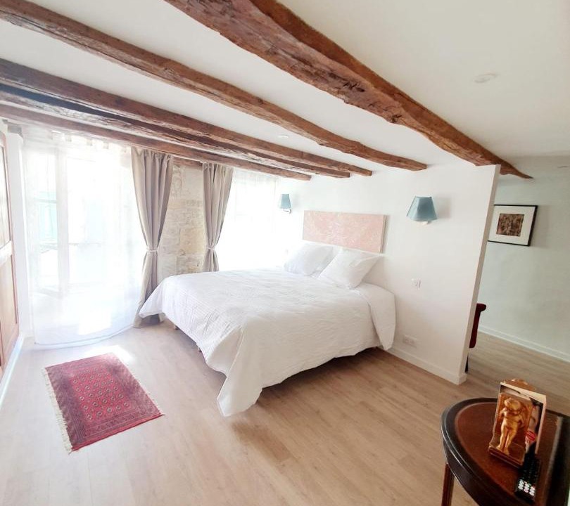 Photo of Bedroom in Langres