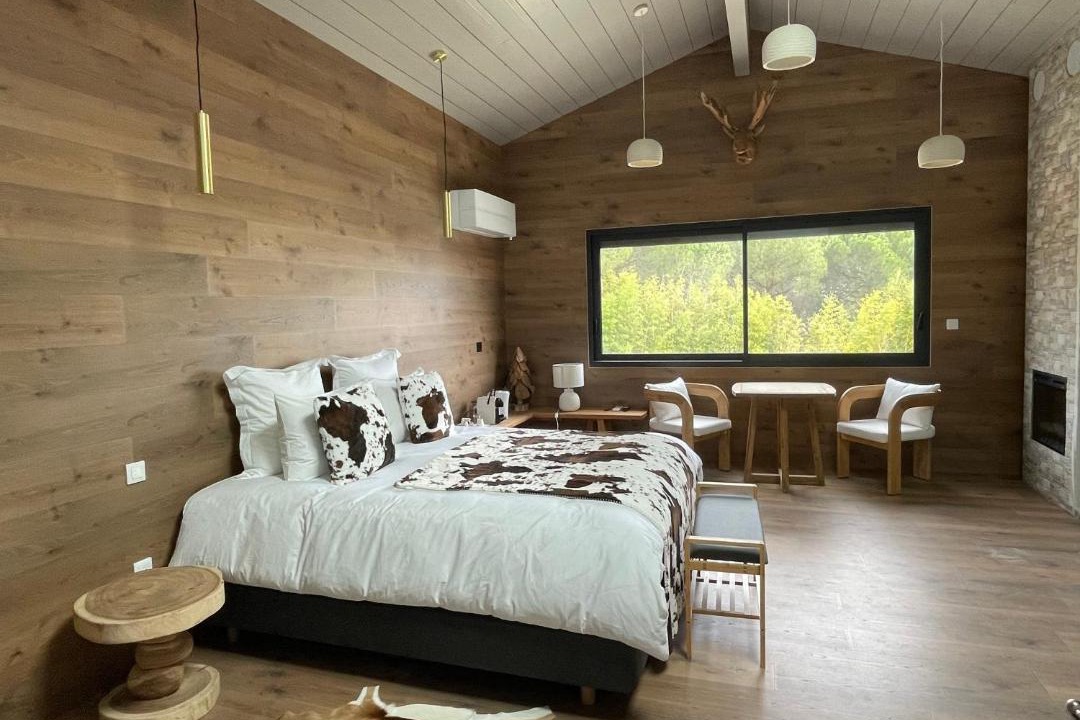 Photo of Others in Vernet