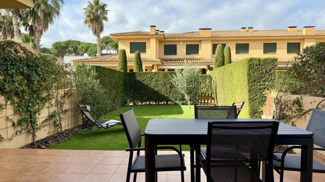 Photo of Patio Balcony in Pals