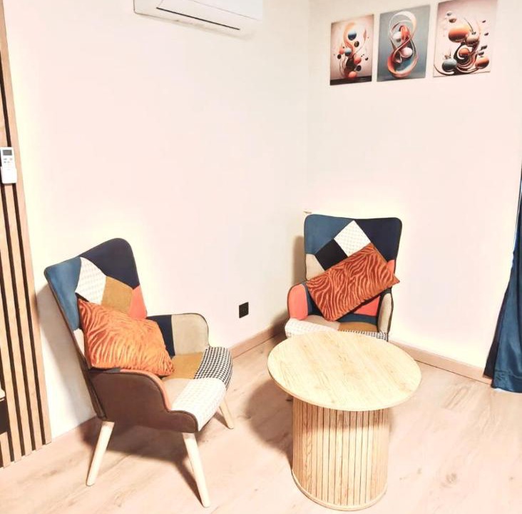 Photo of Others in Minimes - Barriere de Paris