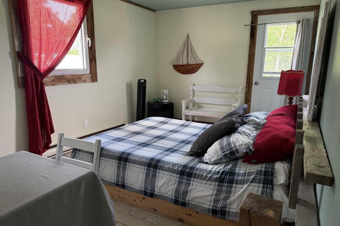 Photo of Bedroom in Saint-Bernard-sur-Mer