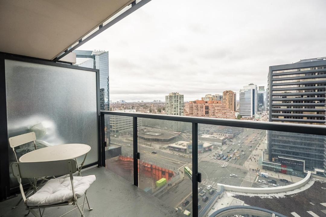 Photo of Patio Balcony in Willowdale