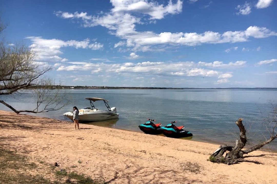 Photo of Others in Buchanan Dam
