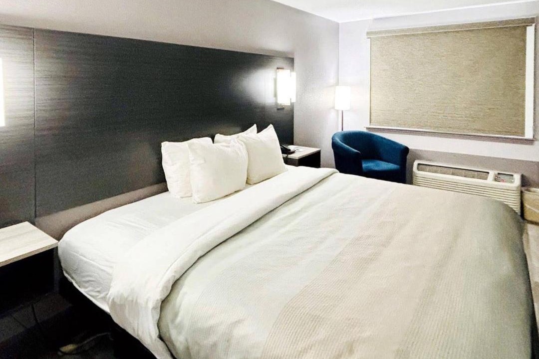 Photo of Bedroom in Raynham