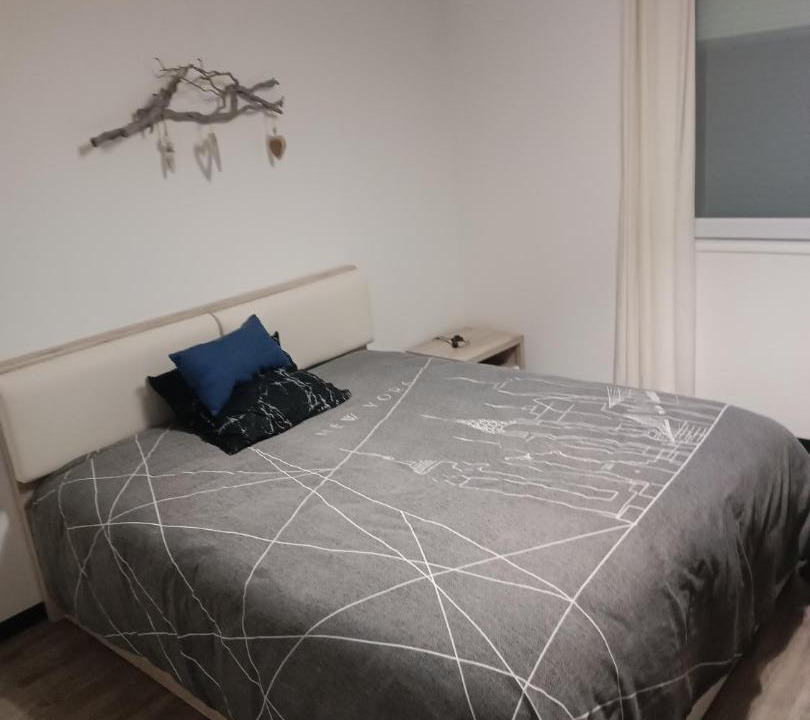 Photo of Bedroom in Saint-Cernin-de-Larche