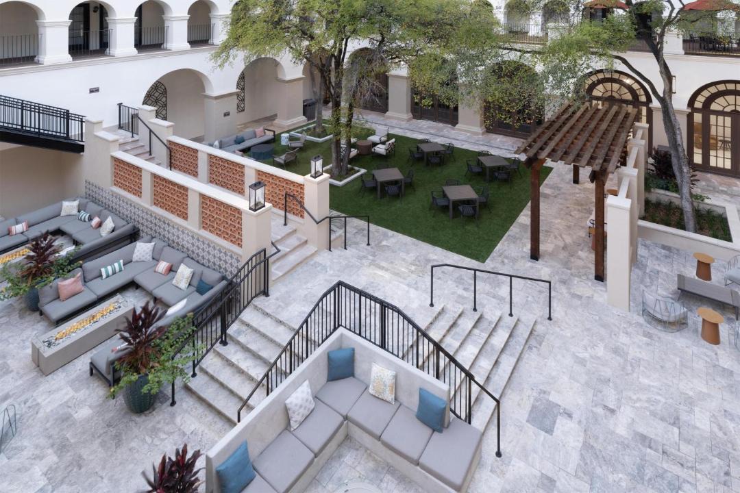 Photo of Patio Balcony in St. Johns