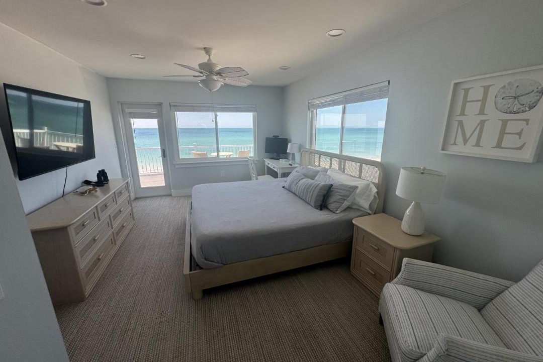 Photo of Bedroom in Palm Island